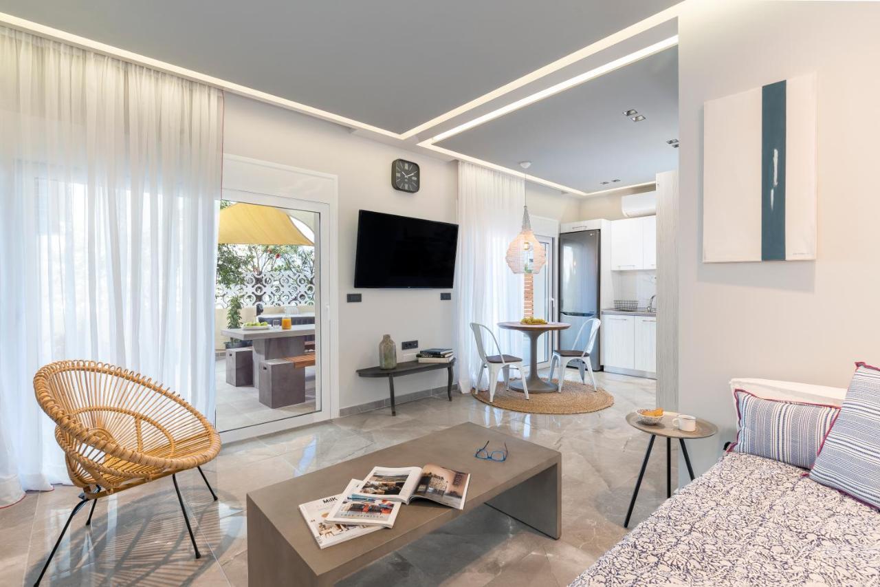 Elia & Anthos Deluxe Suites Иксиа Экстерьер фото